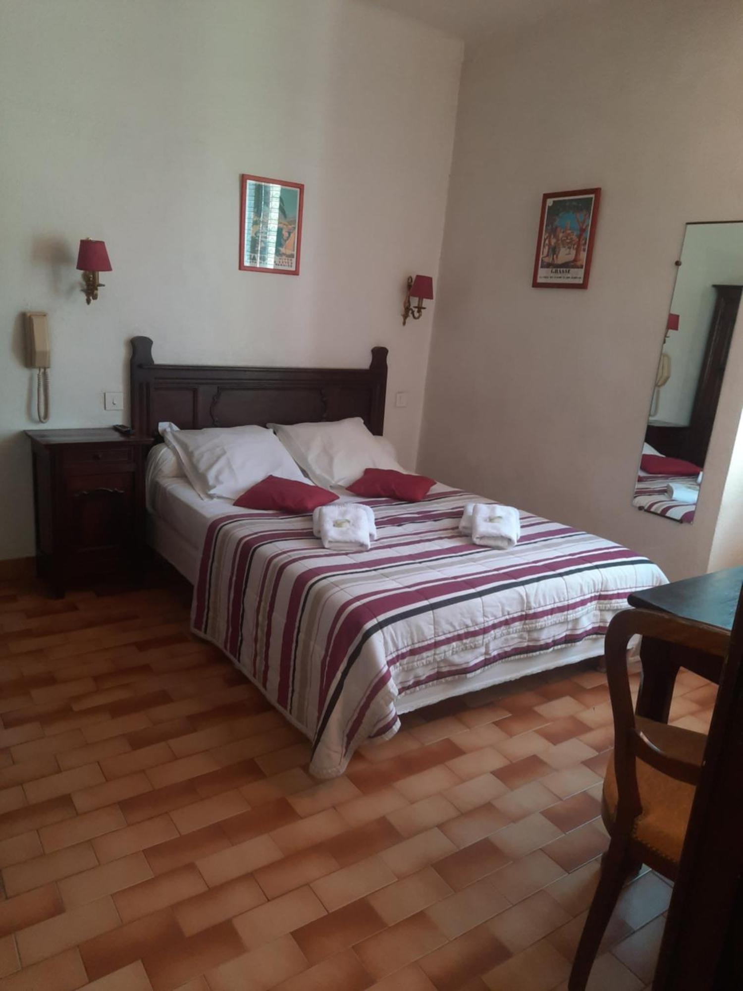 Hotel Central Digne-les-Bains Ngoại thất bức ảnh